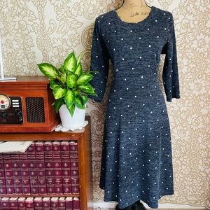 Le Lis gray midi dress